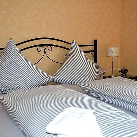 Gaestehaus Waldecker Boos エクステリア 写真